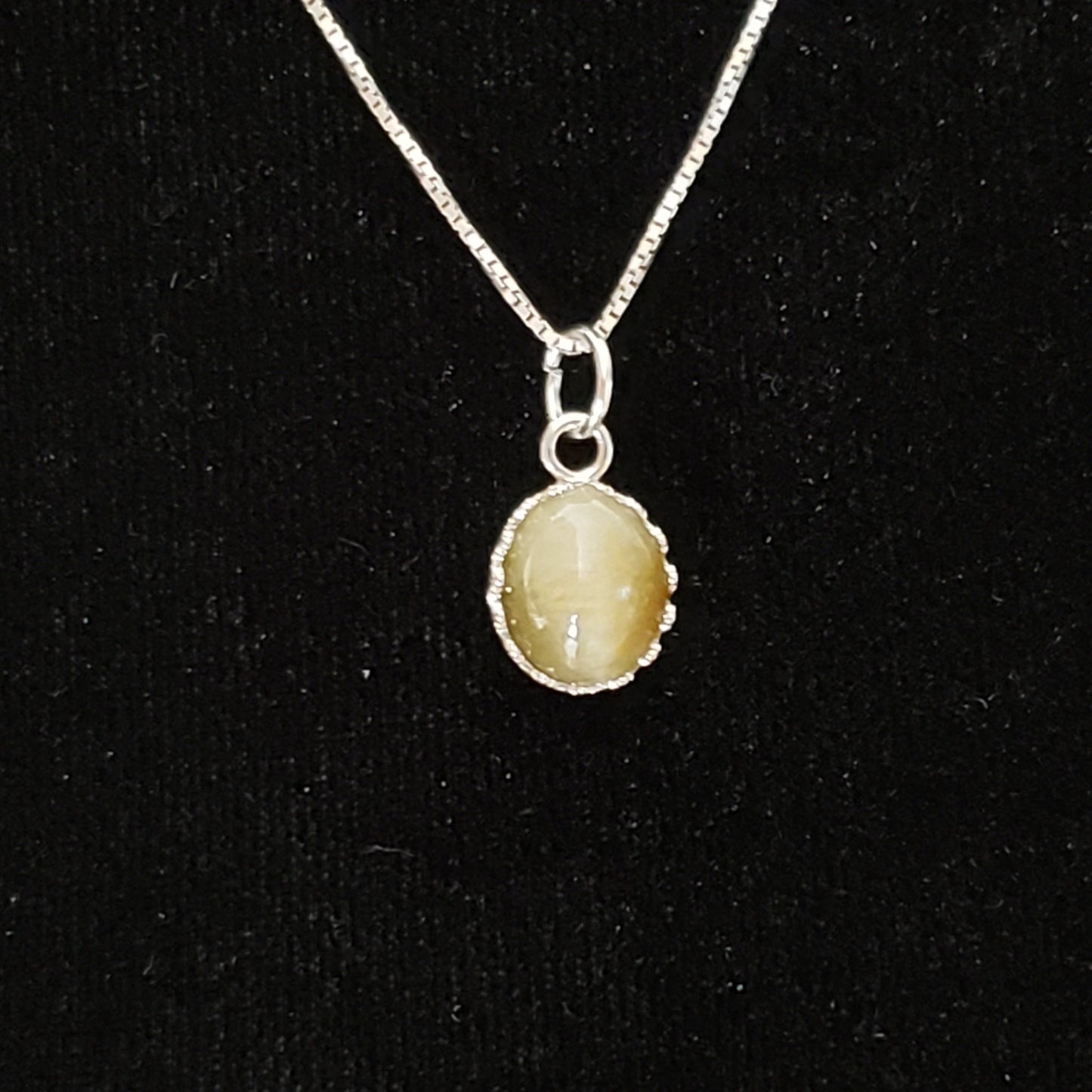 Cat's Eye Silver Pendant 6.5 carat Simply CBD LLC