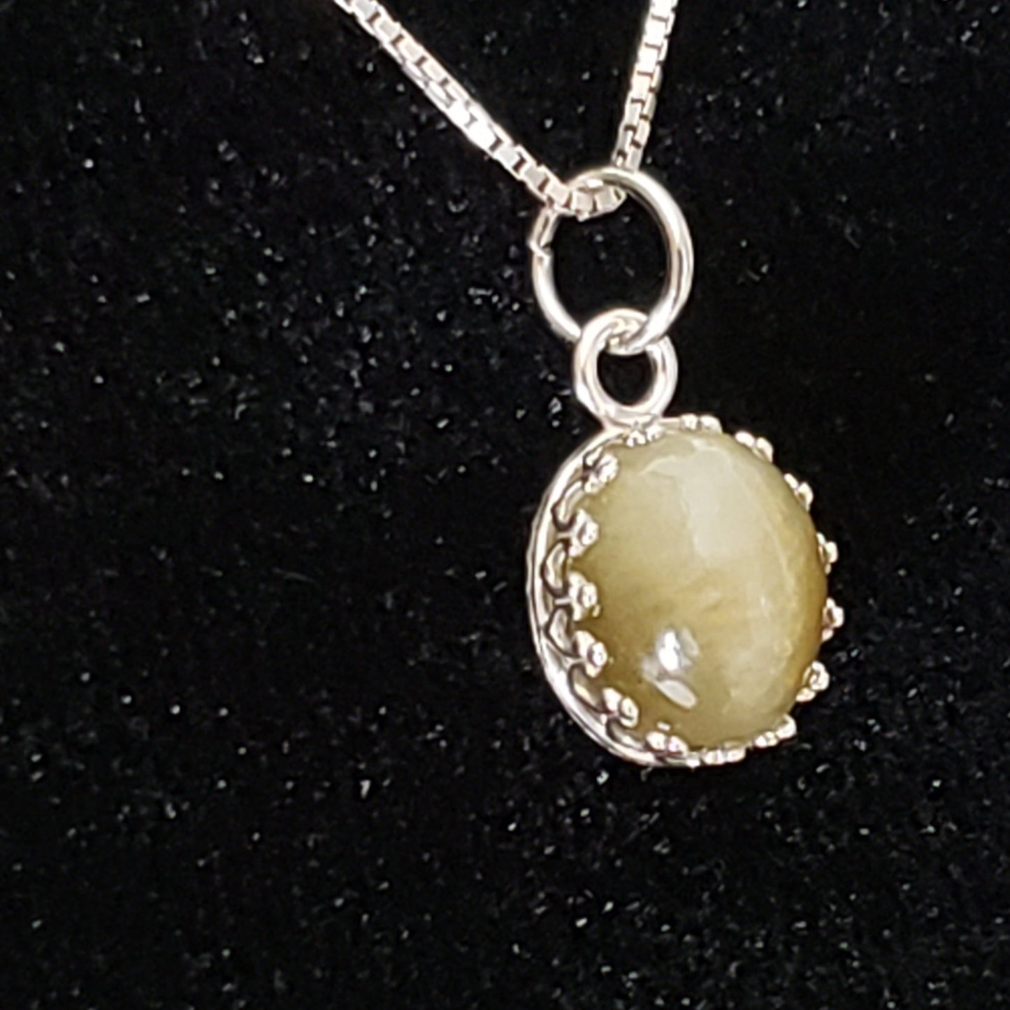 Cat's Eye Silver Pendant 6.5 carat Simply CBD LLC