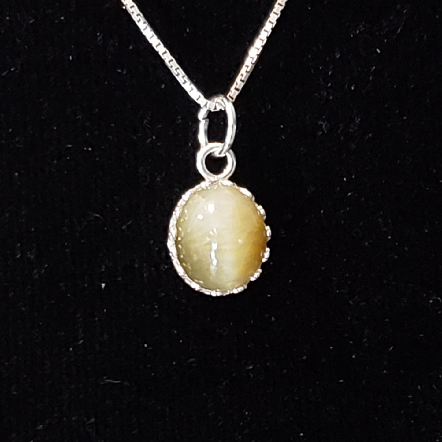 Cat's Eye Silver Pendant 6.5 carat Simply CBD LLC