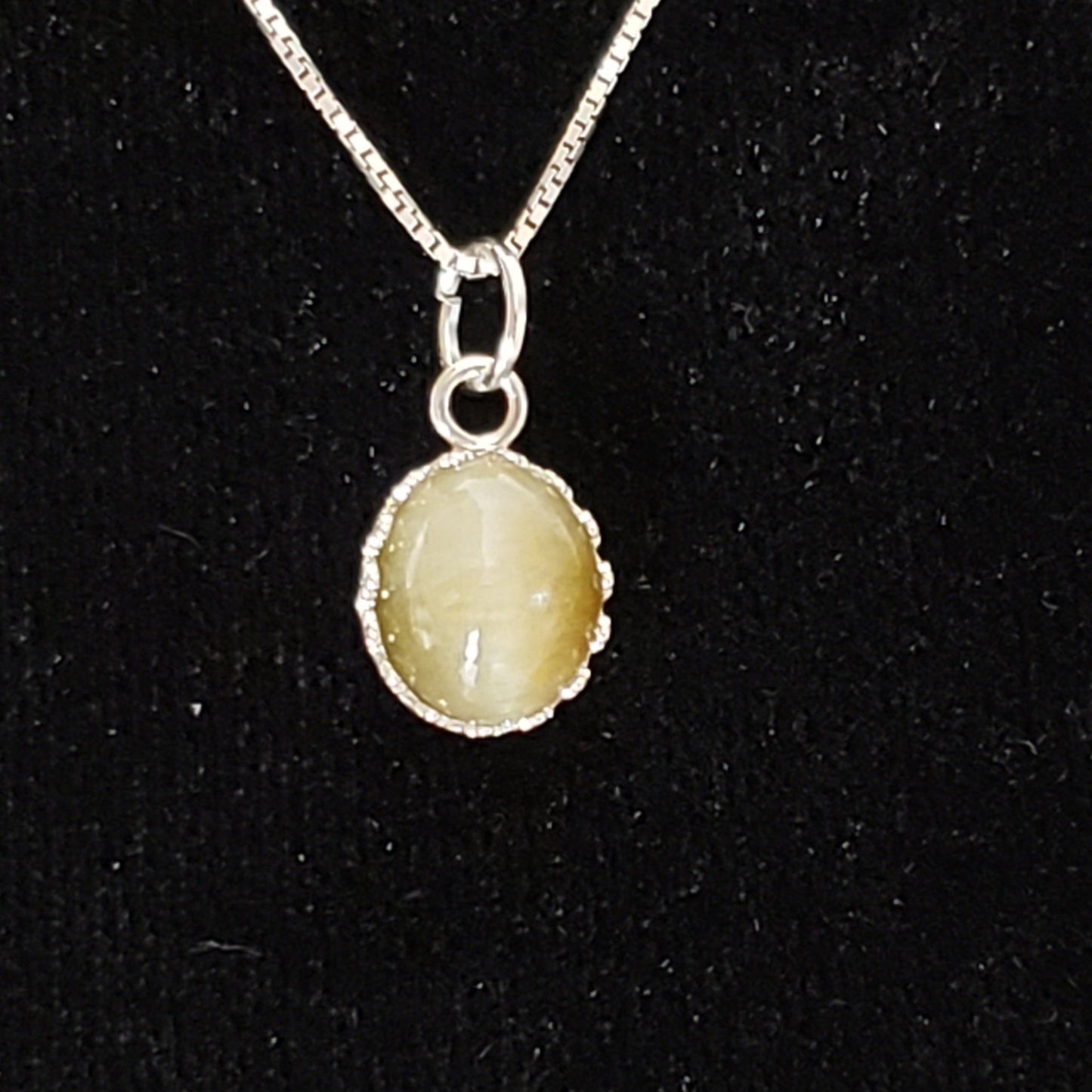 Cat's Eye Silver Pendant 6.5 carat Simply CBD LLC