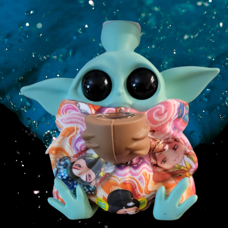 Collectible Baby Yoda Silicone Water Bong Pipe - Grogu " The Child" Simply CBD LLC