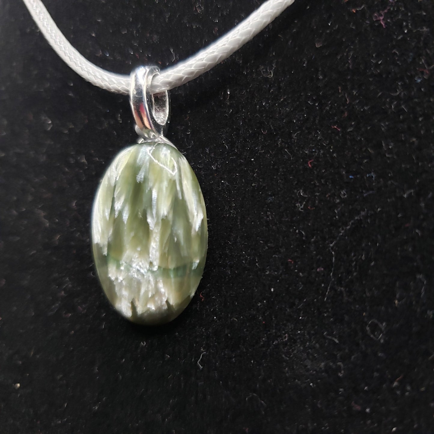 Seraphinite Crystal 1" Oval Natural Iridescent Stone Pendant Necklace 17" long sliver gray cord (CJ00046) Simply CBD LLC