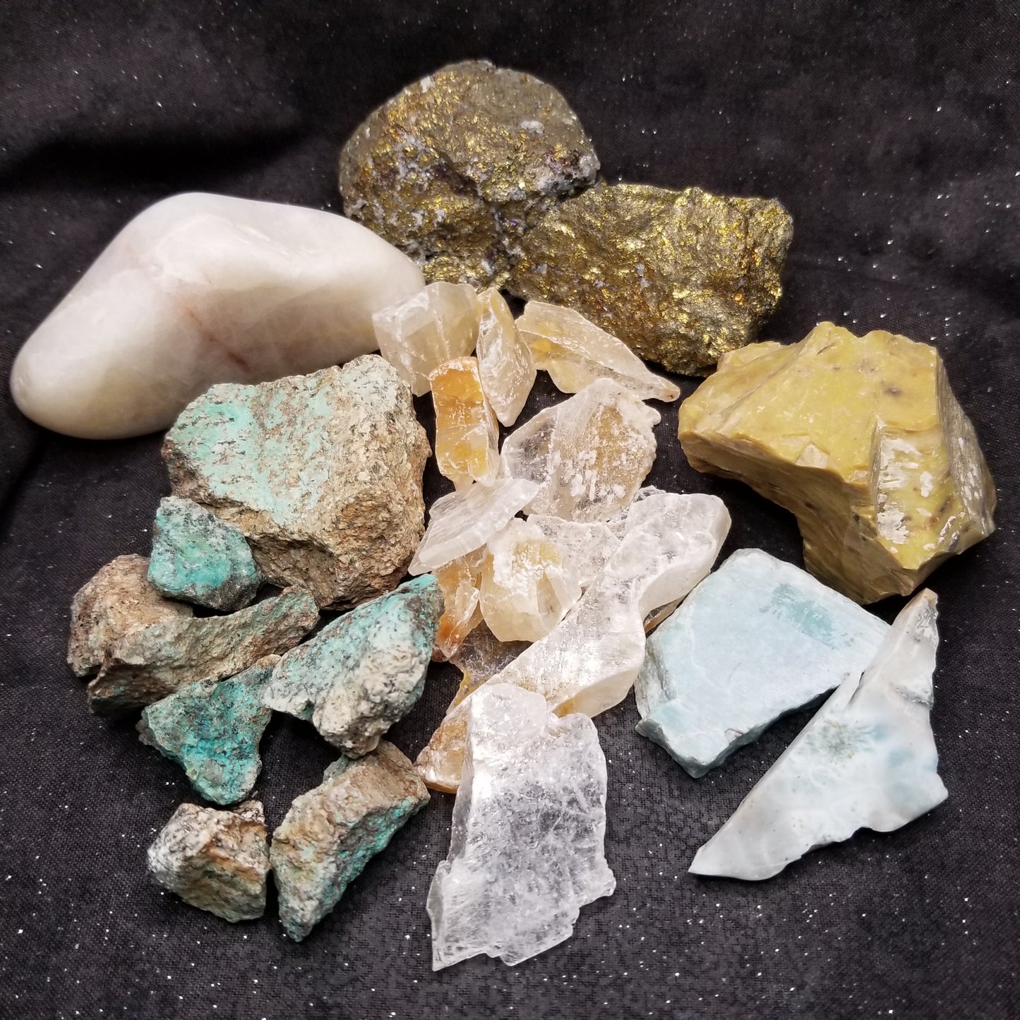 Random Raw Stone & Crystal 1.5LB Box Set Enlightenment Peace Strength Simply CBD LLC