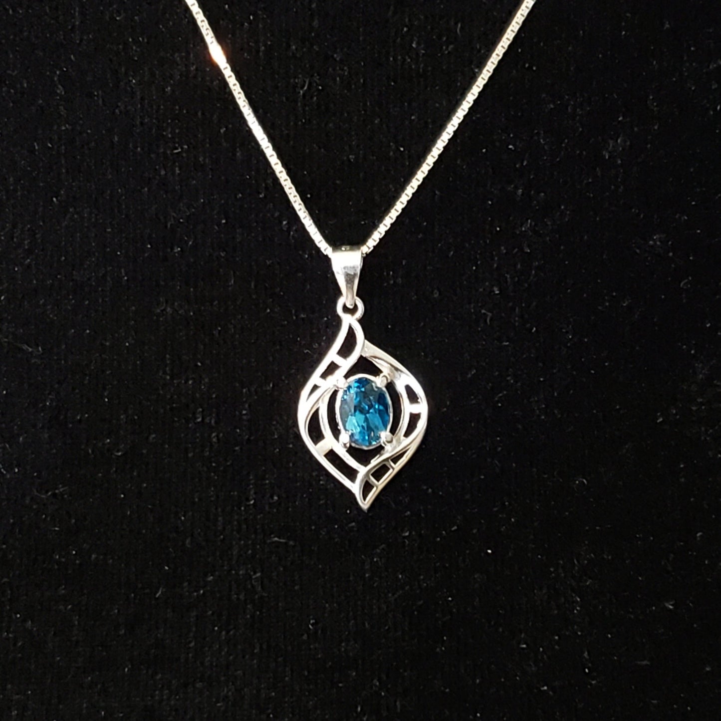 Faceted 8.5 carat Blue Topaz Silver Pendant Simply CBD LLC