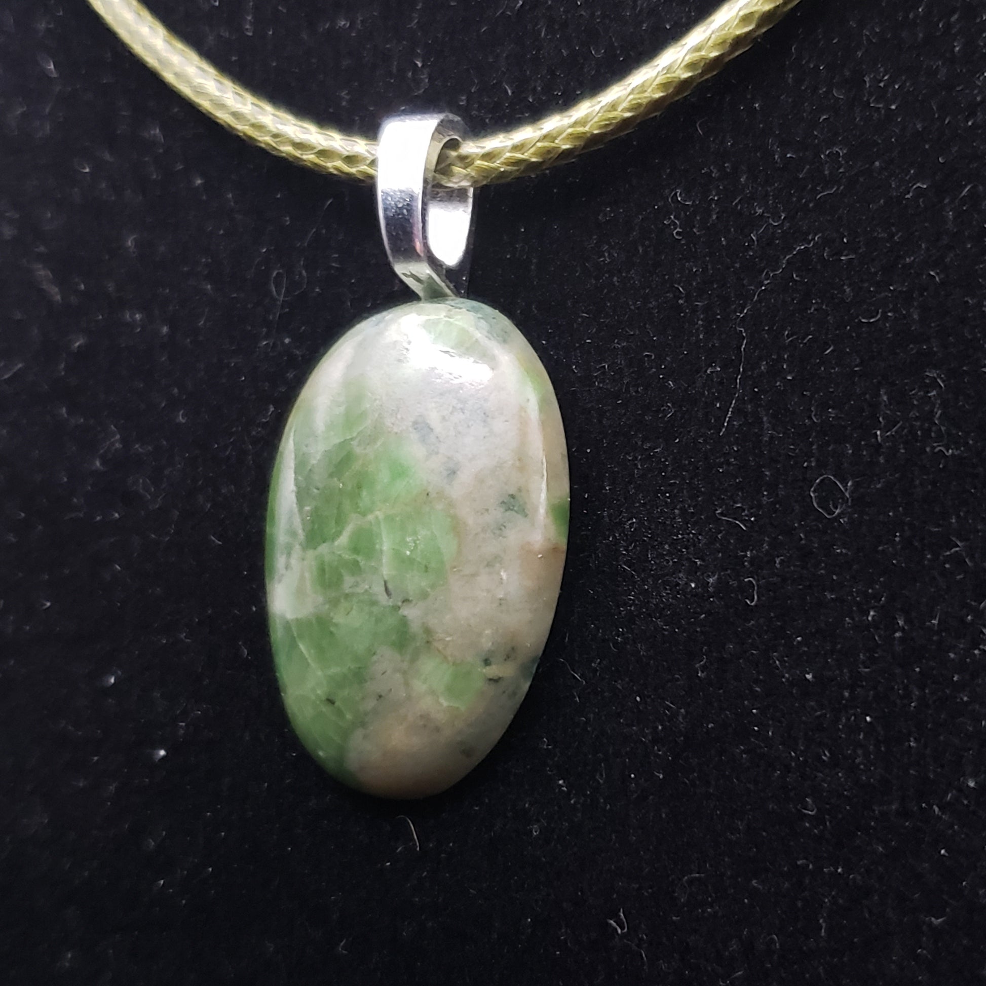 Green Serpentine 1" Oval Stone Pendant Necklace 18" green cord Jewelry (CJ00038) Simply CBD LLC