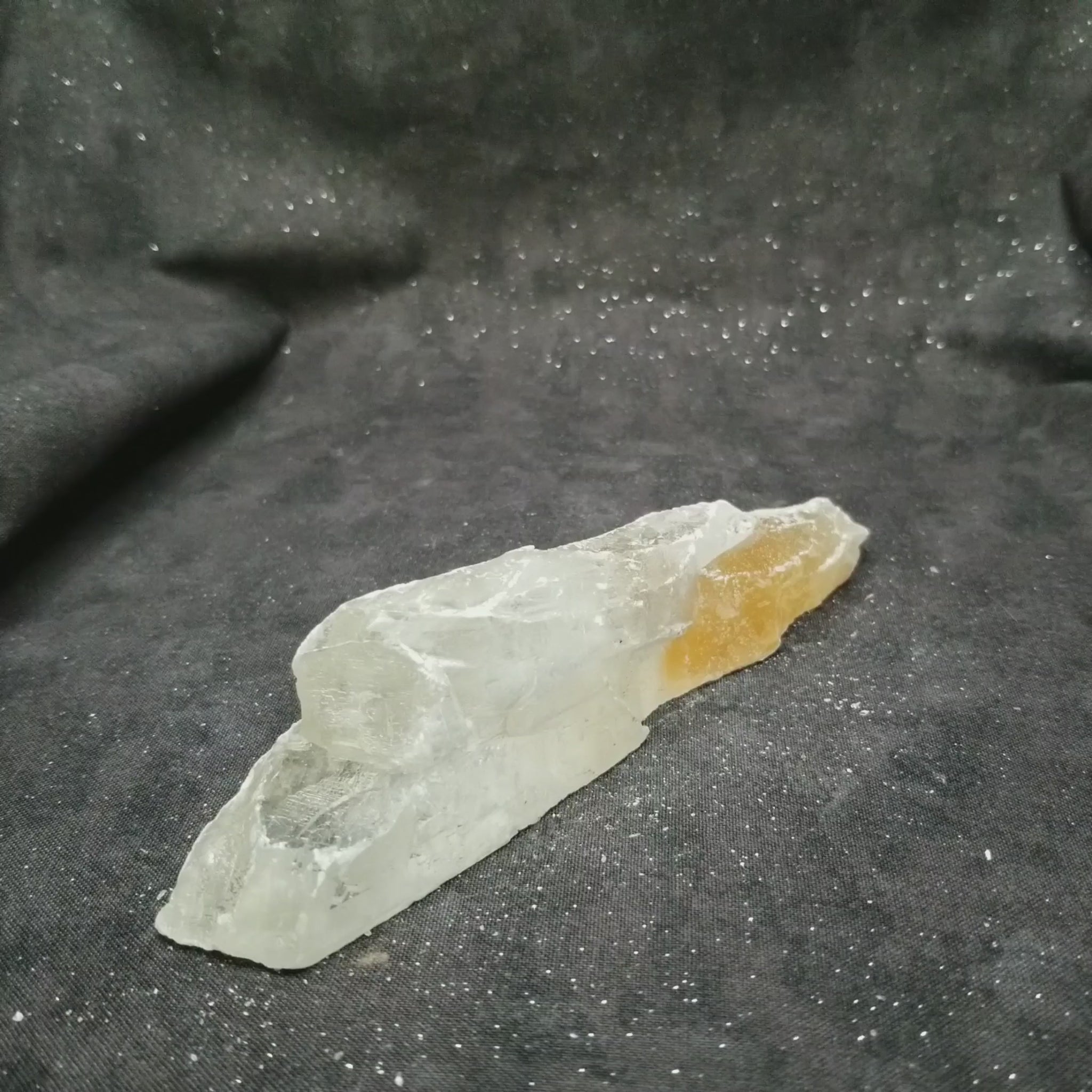Golden Phantom Selenite Rare Raw Natural Crystal Stone vid