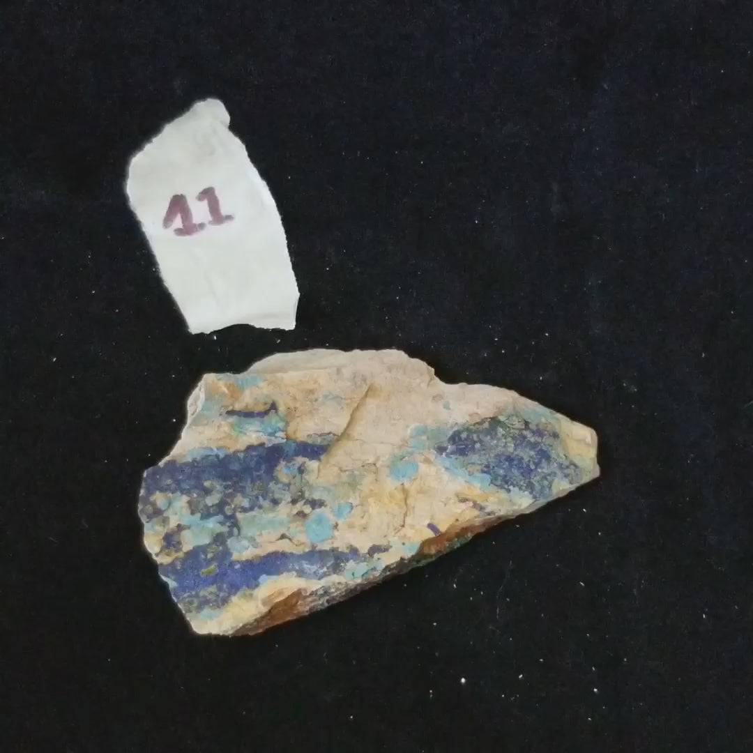 Malachite Azurite Chrysocolla Isolated Raw Natural Stone MAC11 vid