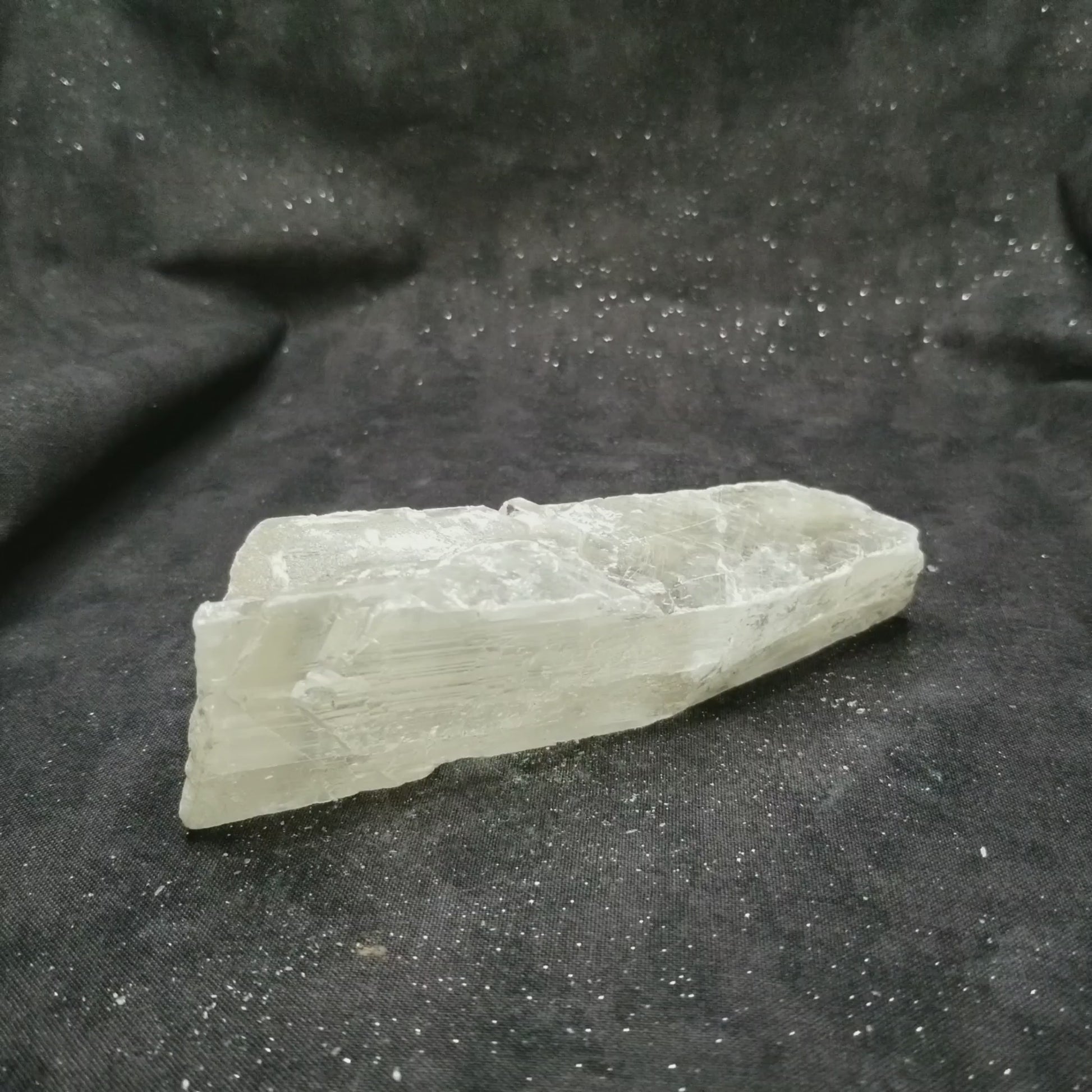 Golden Phantom Selenite Rare Raw Natural Crystal Stone vid