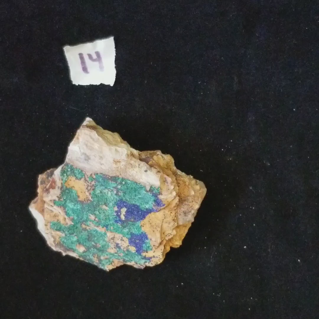Malachite Azurite Chrysocolla Isolated Raw Natural Stone MAC14 vid