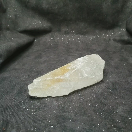 Golden Phantom Selenite Rare Raw Natural Crystal Stone vid