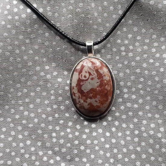 CJ00018 Marble Jasper Agate Pendant vid