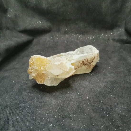 Golden Phantom Selenite Rare Raw Natural Crystal Stone vid