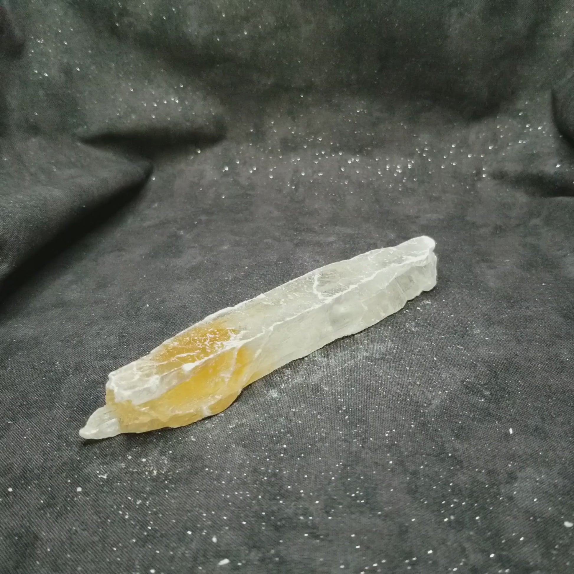 Golden Phantom Selenite Rare Raw Natural Crystal Stone vid