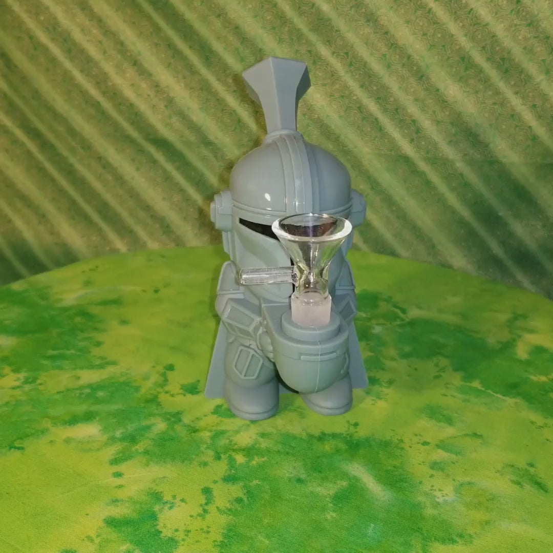 Mandalorian bong dark gray Star Wars